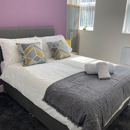 2B Spv Double En-Suite Room Wakefield Luaran gambar