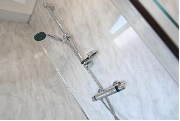 2B Spv Double En-Suite Room Wakefield Luaran gambar